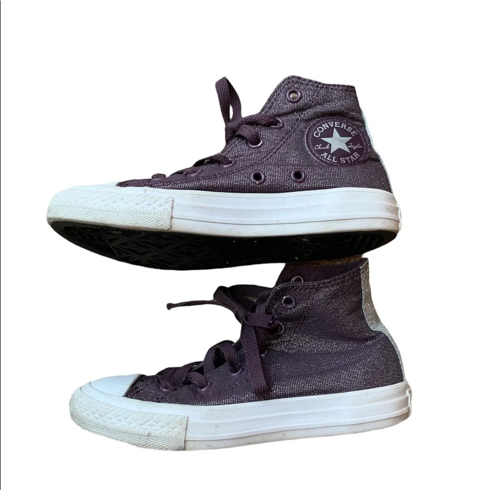 Converse Girls Chuck Taylor purple glitter sneakers
